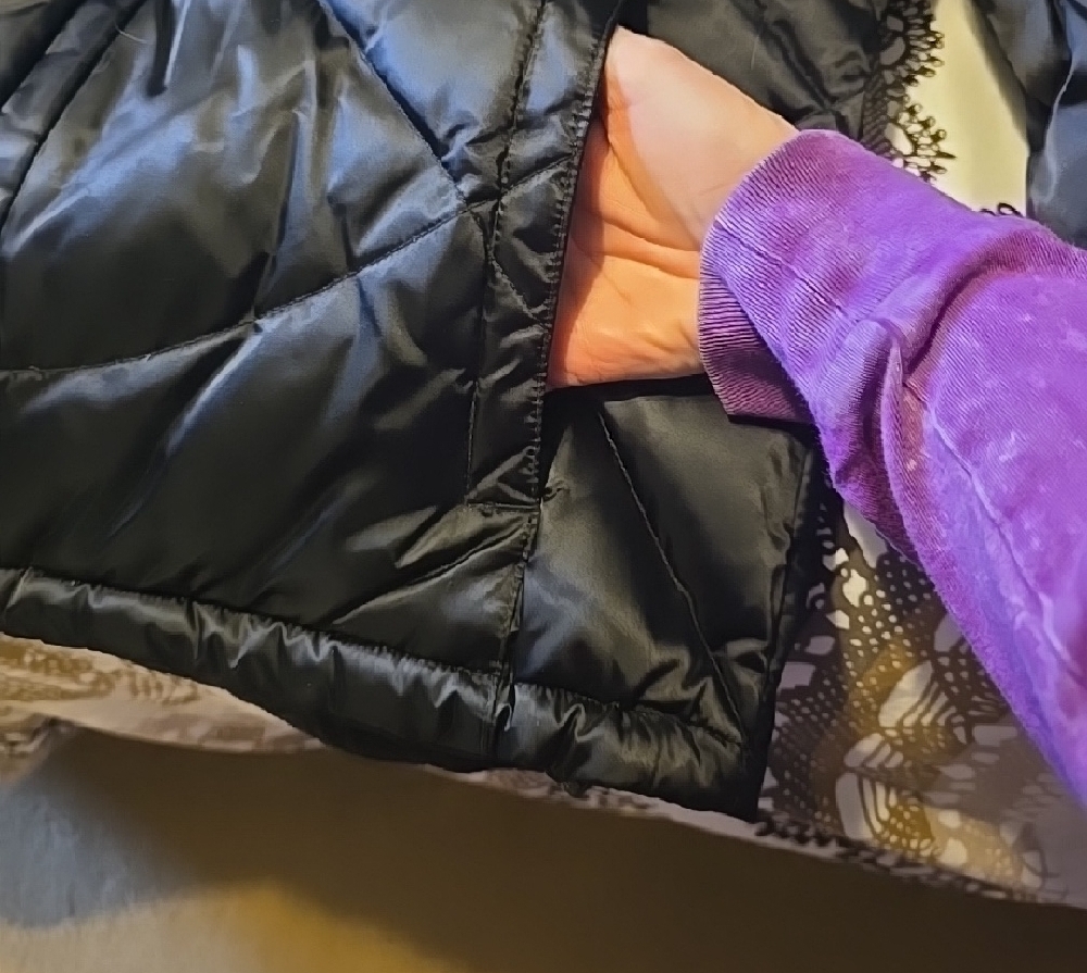 The North Face Black Diamond-Quilt Insulated Jacket - Picture 3 of 8